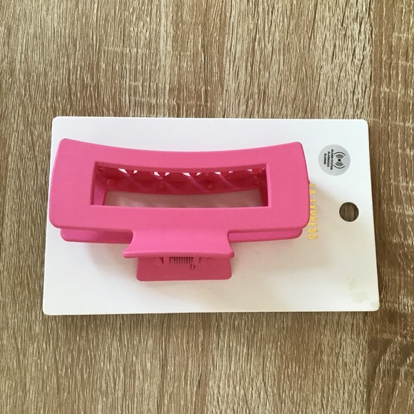 pink claw clip - Picture 1 of 1